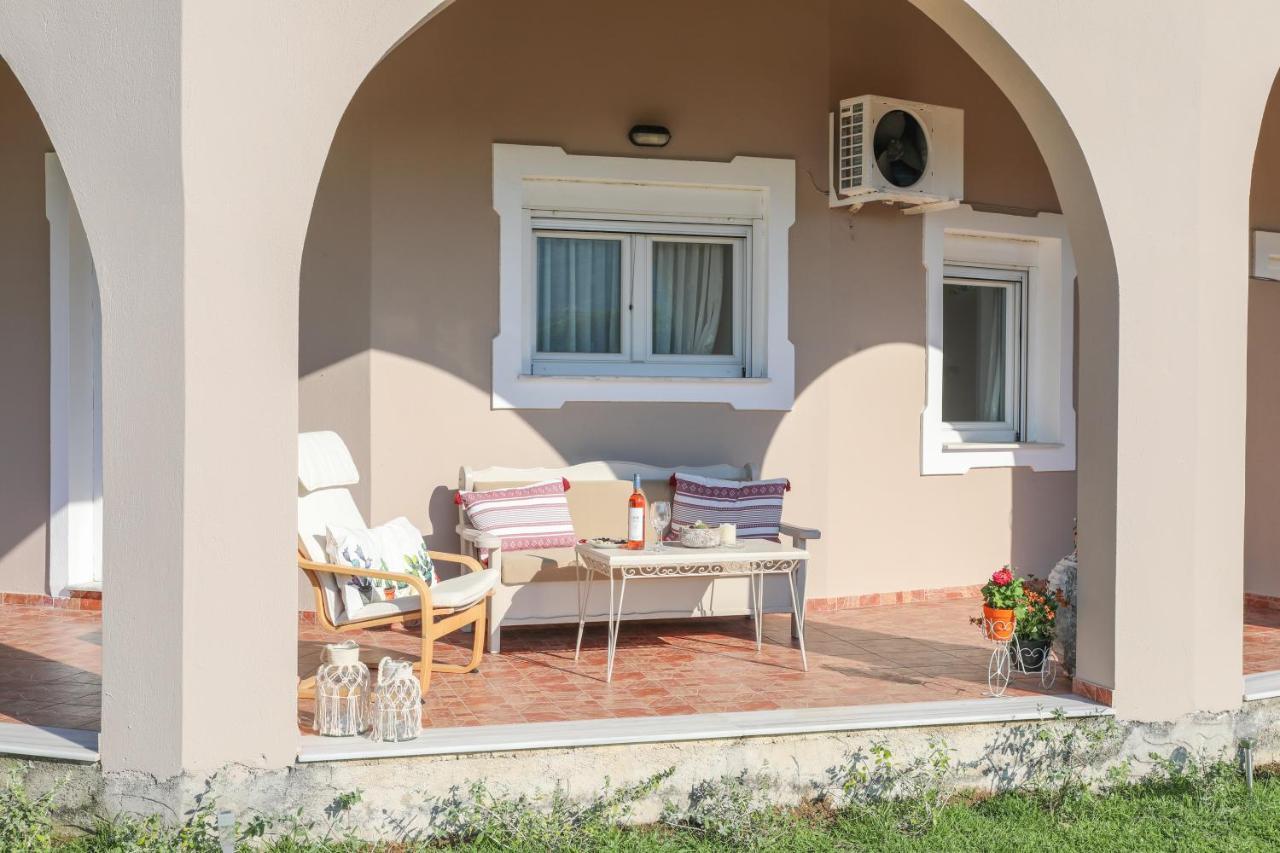 Апартаменты Tramontana House1 Kalivia  Экстерьер фото